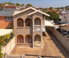 House for sale in Westcliff