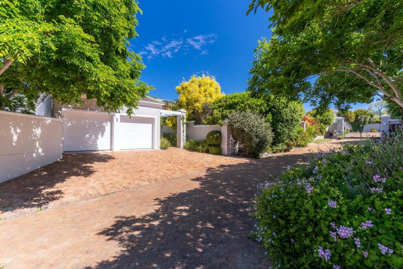 Listing number: P24-117703195, Image number: 2