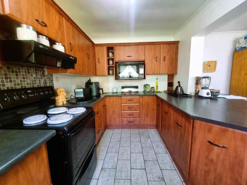 Listing number: P24-117703590, Image number: 1