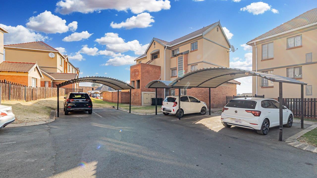 Listing number: P24-117705420, Image number: 1