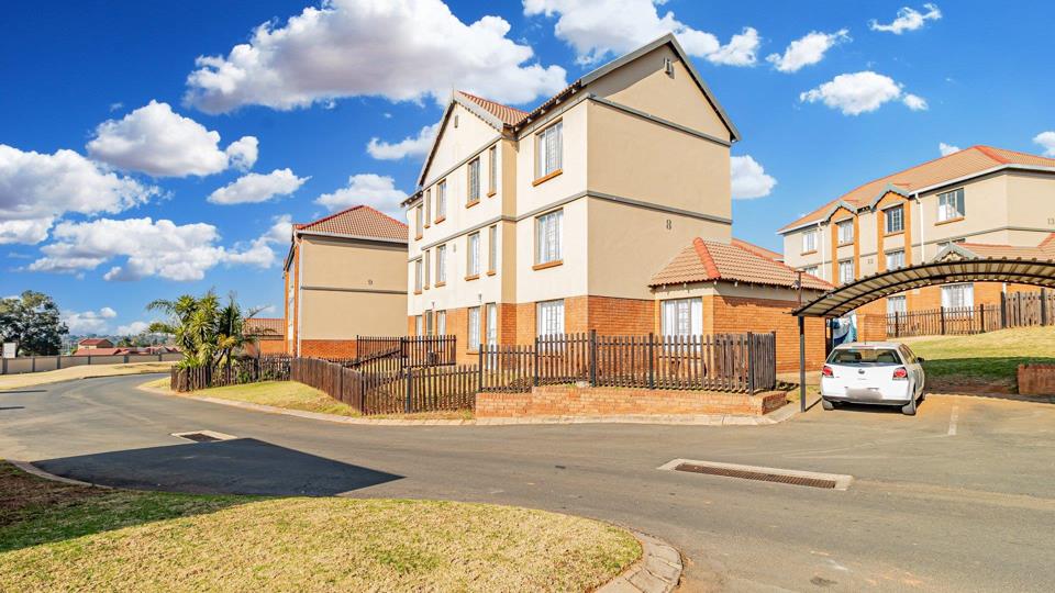 Listing number: P24-117705420, Image number: 3
