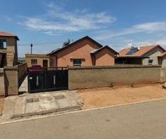 House for sale in Bram Fischerville