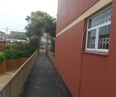 Apartment / Flat for sale in Essenwood
