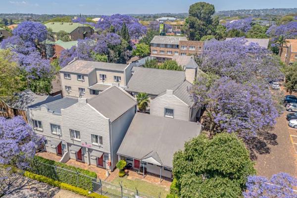 Units in Dorpstraat rarely become available for sale, making this an exceptional ...