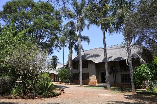 Versatile Hospitality &amp; Investment Property with Multiple Accommodation Units
Ideal for Corporate Retreats, Guest Accommodation ...