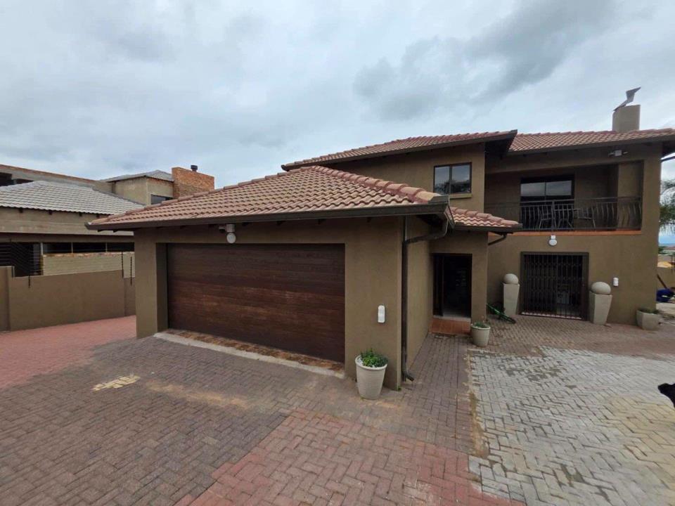 Listing number: P24-117710202, Image number: 1