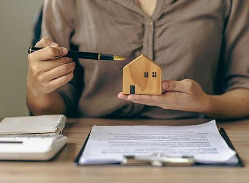 What agents must check in an OTP before presenting to sellers