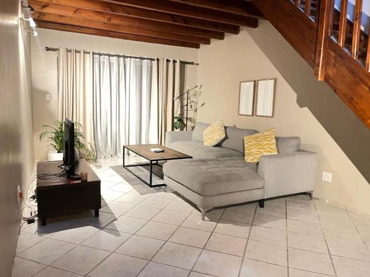 Listing number: P24-117712004, Image number: 2, 2
