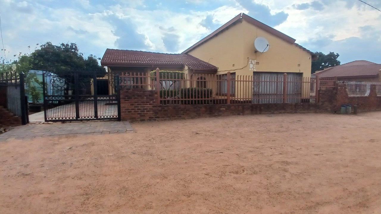 Listing number: P24-117712182, Image number: 1
