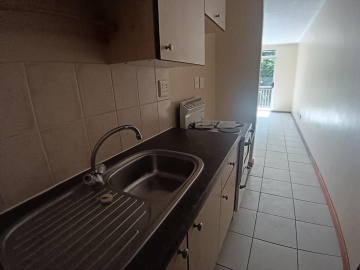 Listing number: P24-117714471, Image number: 3