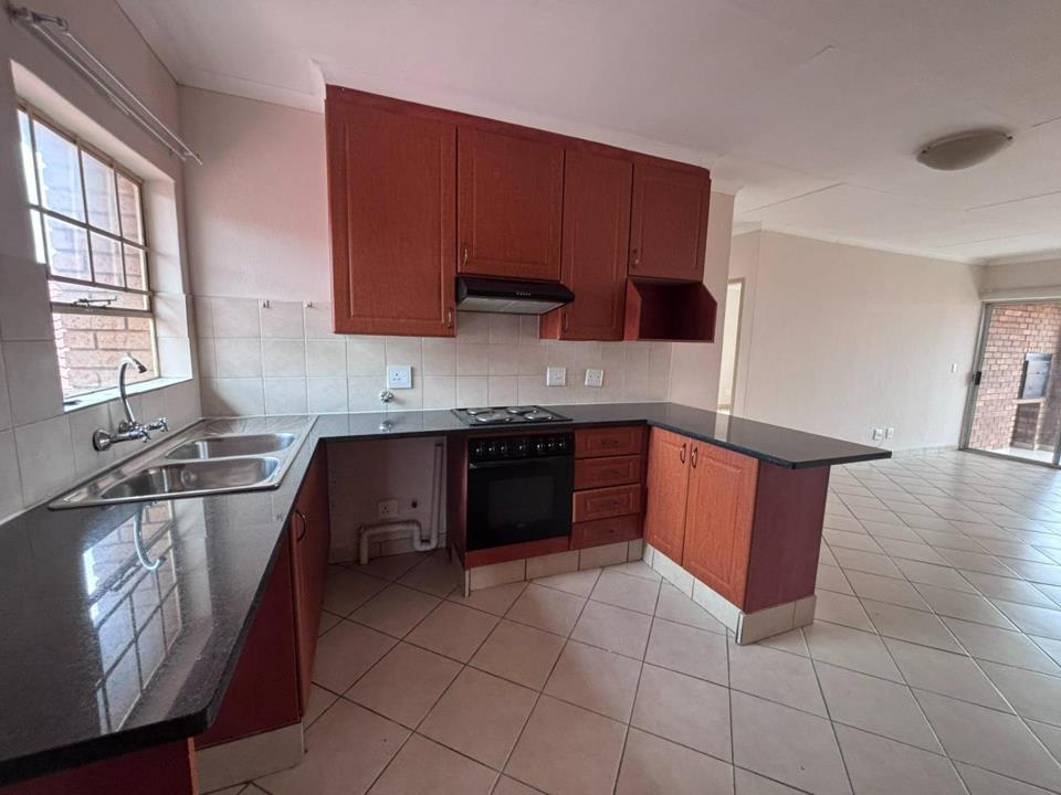 Listing number: P24-117715018, Image number: 1