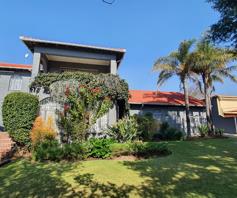 House for sale in Model Park
