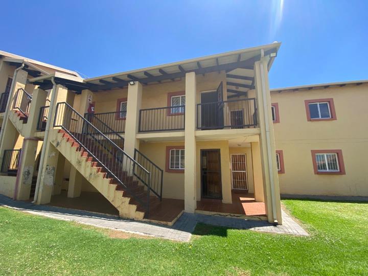 Listing number: P24-117716912, Image number: 2