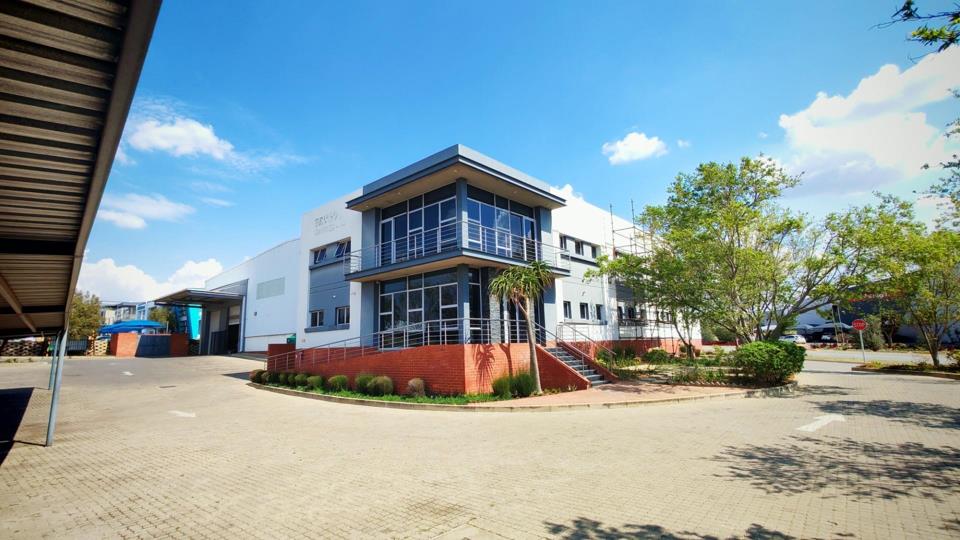 Listing number: P24-117716926, Image number: 3, Lanseria