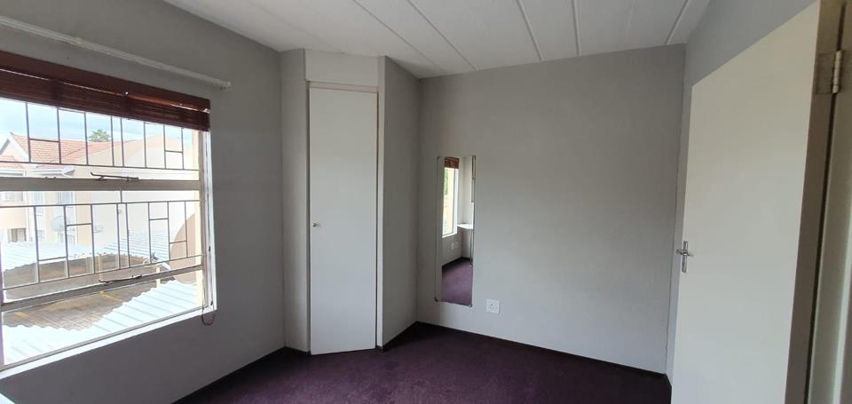 Listing number: P24-117716936, Image number: 2