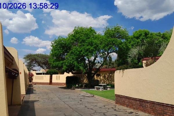 Repo - Townhouse book viewing today!
Offers from R940 000.00
No cash deposit needed - ...