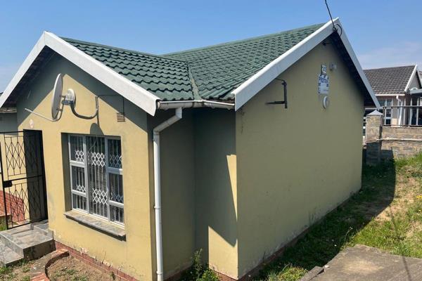 Just Poperty pinnacle is excited to present the neat and well kept 3 bedroom hous To Let In the heart of Ikwezi. Suitable for small and ...