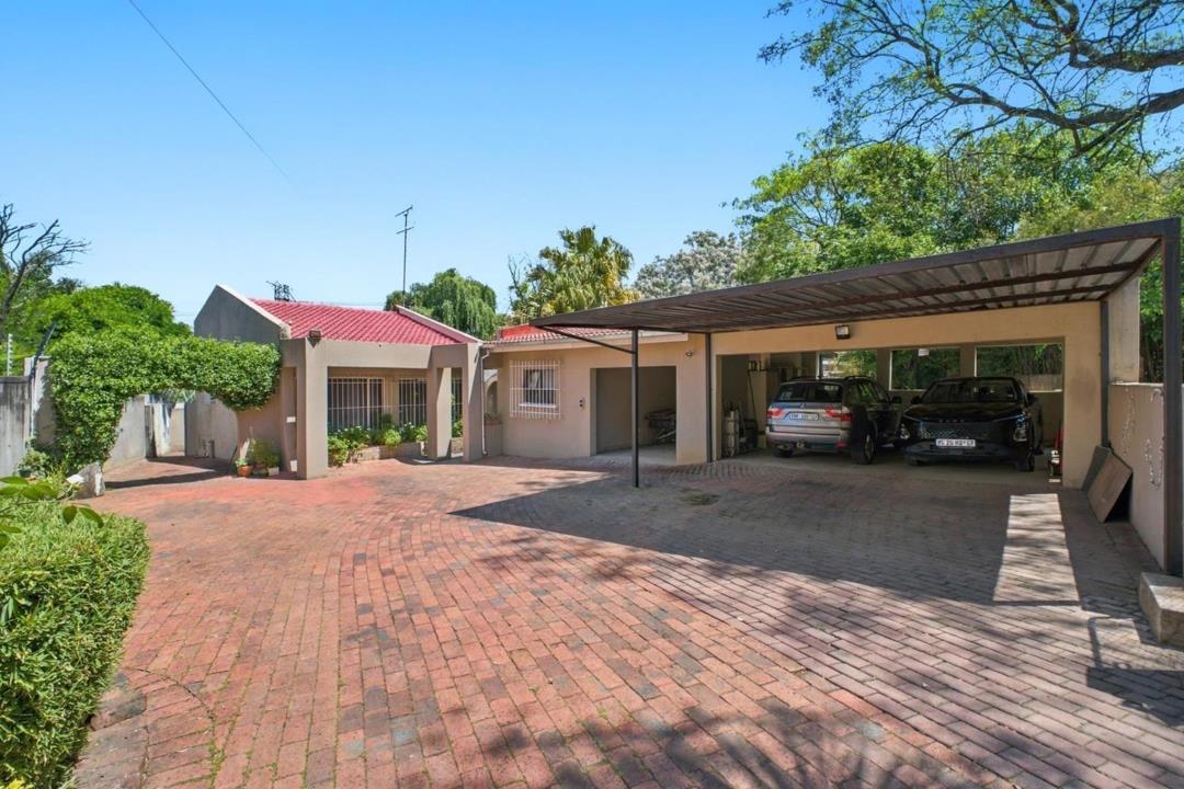 Listing number: P24-117717386, Image number: 1