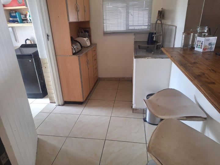 Listing number: P24-117717461, Image number: 3