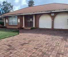 House for sale in Eike Park