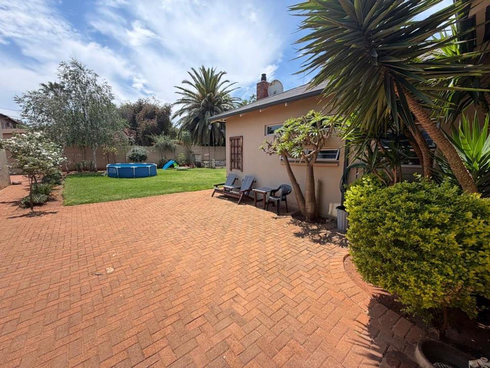 Listing number: P24-117718009, Image number: 1, Image