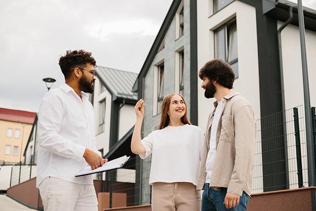 First-time home buyers: Bond approvals, costs, and interest rates in SA