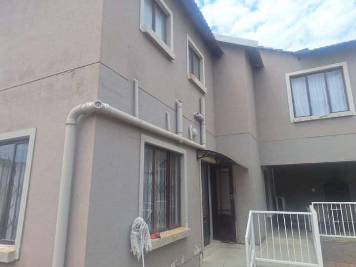Listing number: P24-117718856, Image number: 2