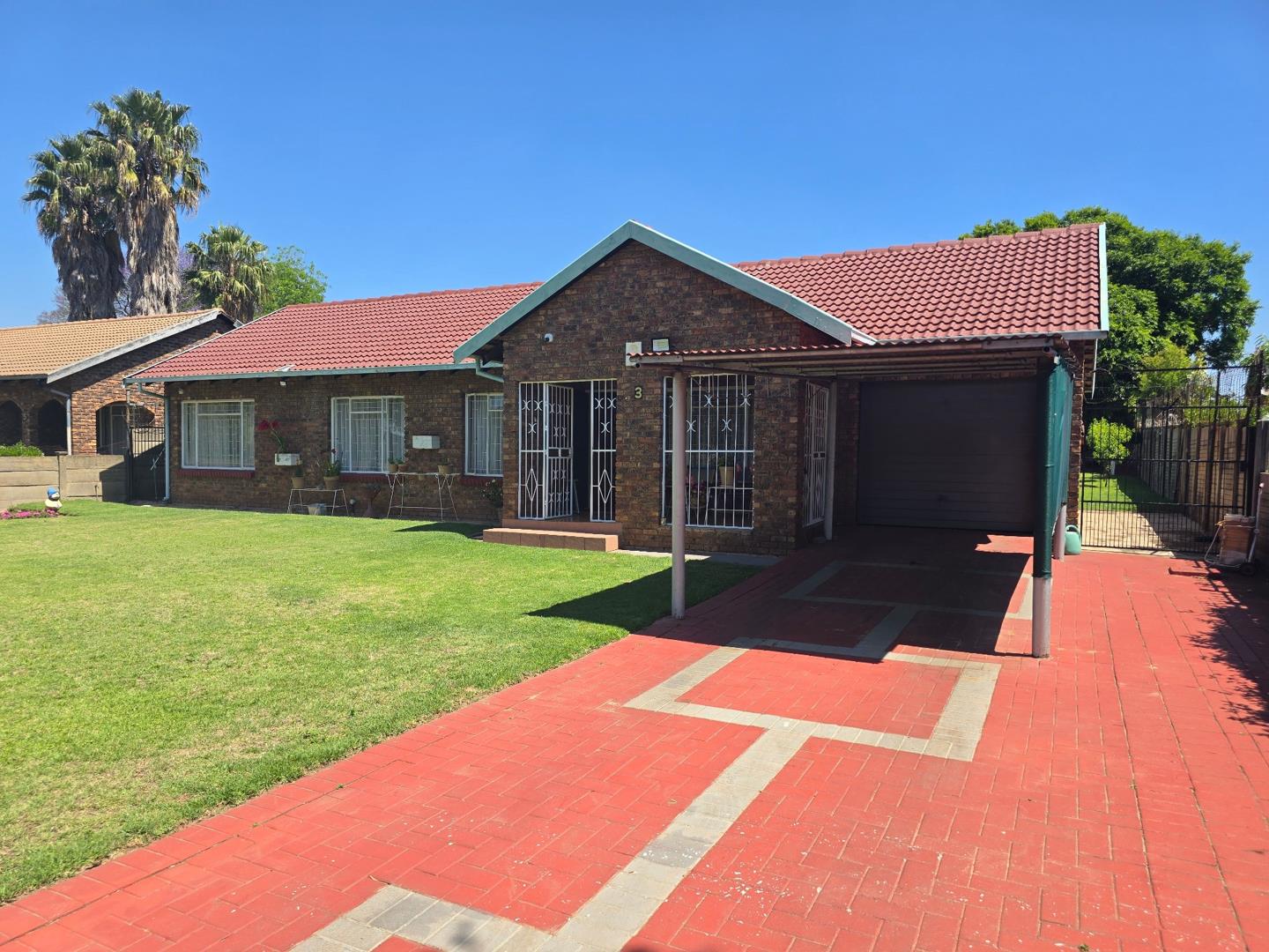 3 Bedroom House for Sale in Rayton