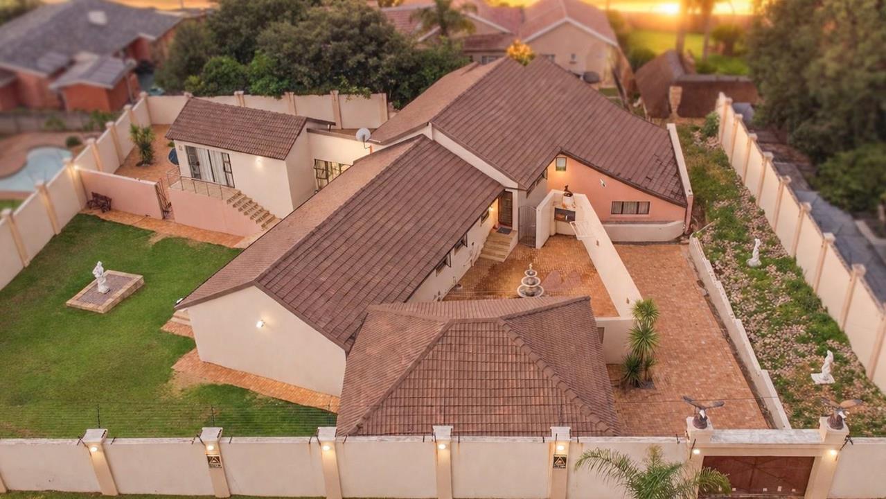 Listing number: P24-117719399, Image number: 1