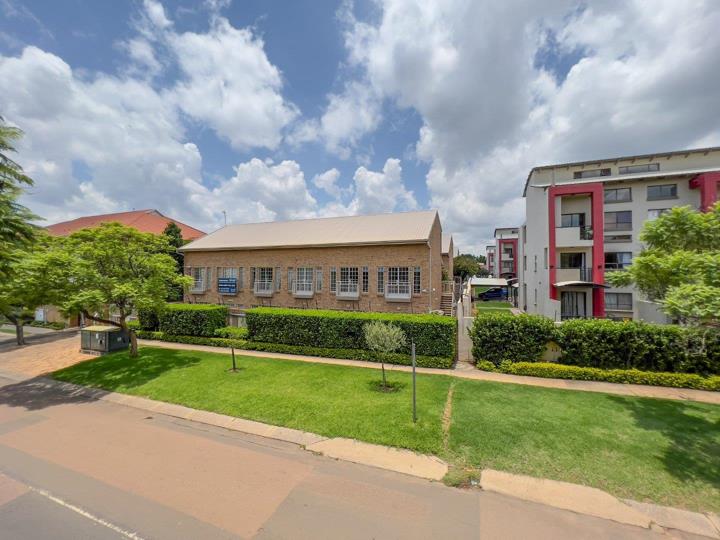 Listing number: P24-115156228, Image number: 2