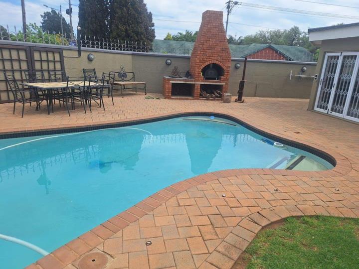 Listing number: P24-117722727, Image number: 3