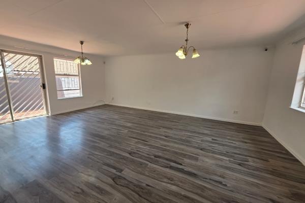 This welcoming townhouse is located in the secure complex of Kingfisher Village, offering a practical and stylish layout for everyday ...