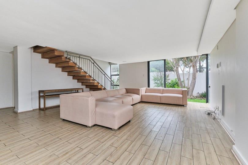 Listing number: P24-117723725, Image number: 3, Image
