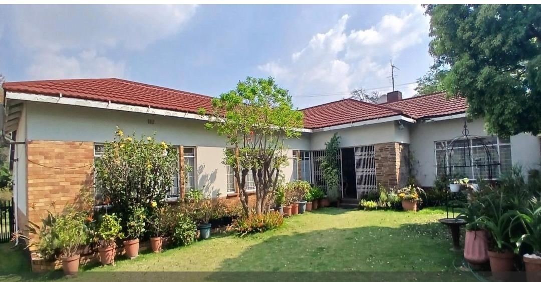 Listing number: P24-117725506, Image number: 1