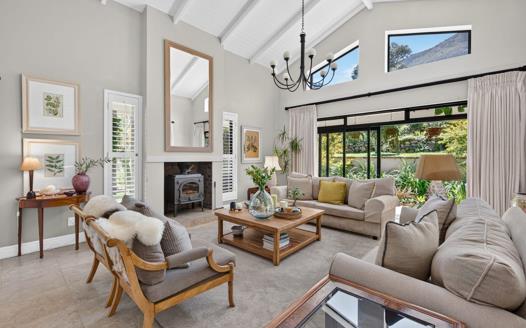 5 Bedroom House for sale in Stoneybrooke Estate