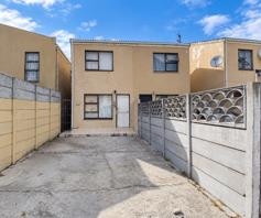 Townhouse for sale in Summer Greens