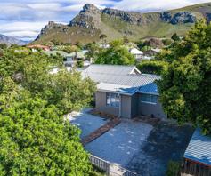 House for sale in Palmiet