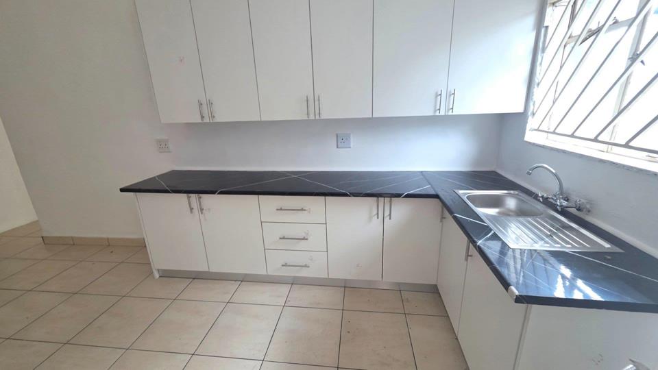 Listing number: P24-117730348, Image number: 3