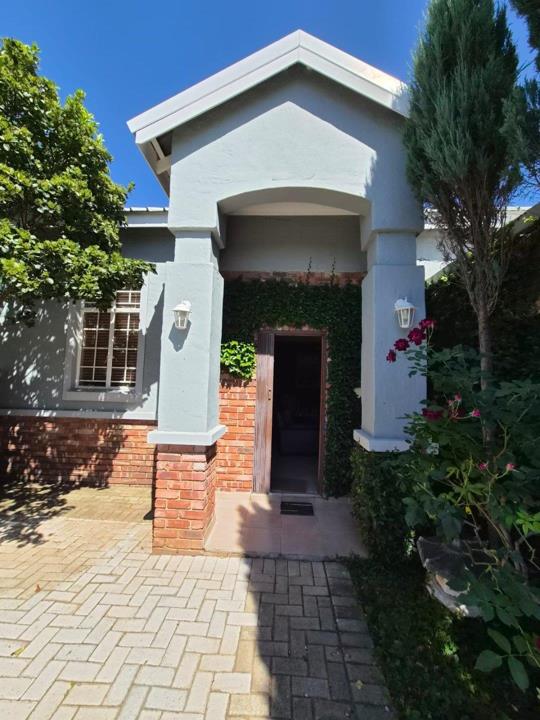 Listing number: P24-117731471, Image number: 2