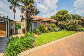 2 Bedroom House for Sale in Rynfield