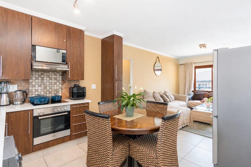 Listing number: P24-117732943, Image number: 2