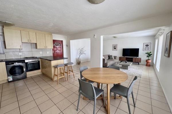Spacious 2-Bedroom Apartment in Durbanville Central 

Earlier occupation can be arranged. 1 November 2026 or 1 December 2026
Enjoy ...
