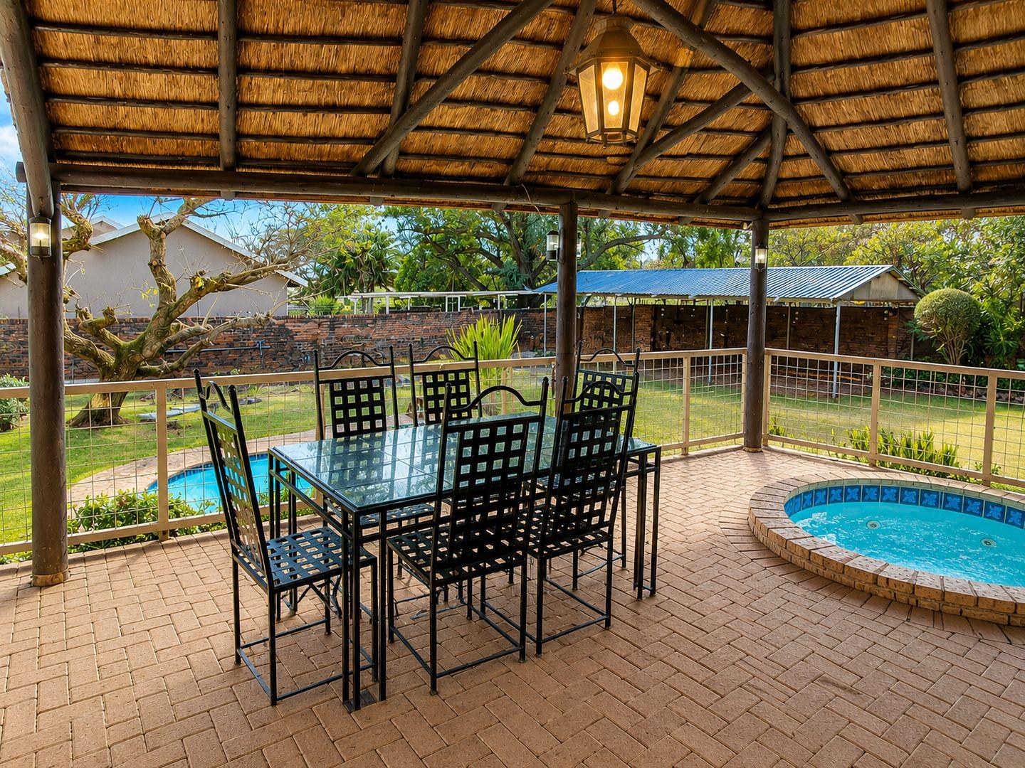 4 Bedroom House to rent in Flora Gardens - P24-117736691