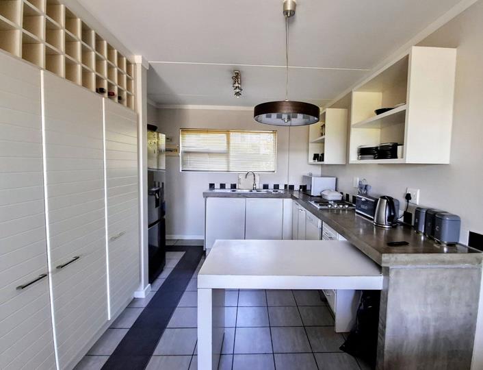 Listing number: P24-117737285, Image number: 2, Image