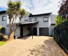 Townhouse for sale in Greenhills