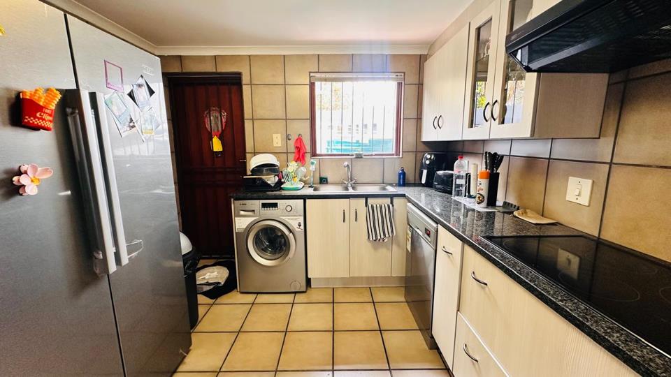 Listing number: P24-117738337, Image number: 3