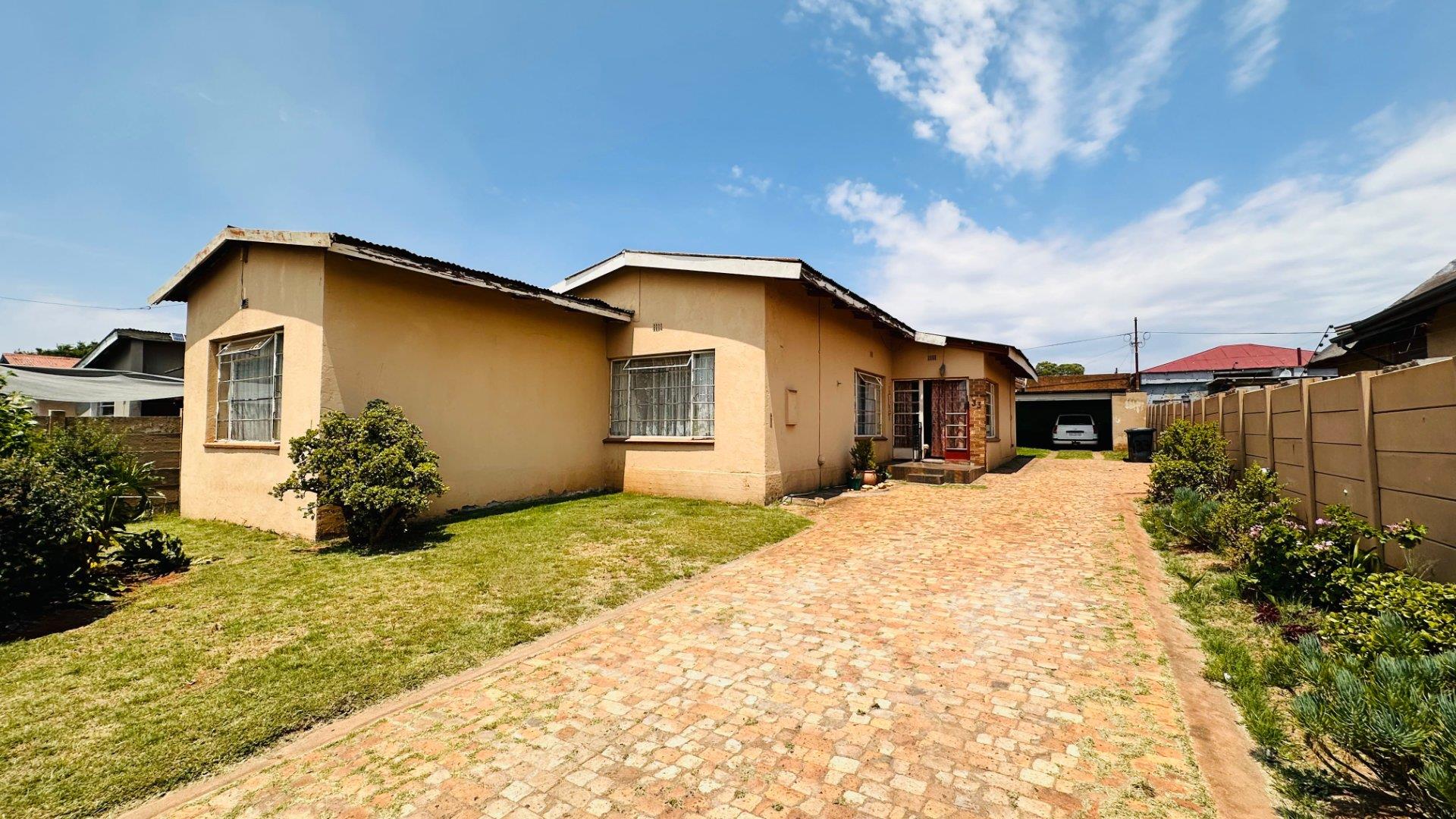 3 Bedroom House for sale in Randgate - Randfontein - Property24 in Randgate, Randfontein
