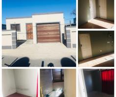 House for sale in Mfuleni