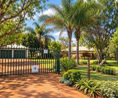 Farm for sale in Zoutpansdrift AH
