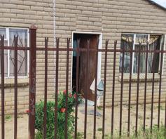 House for sale in Bloemside 5